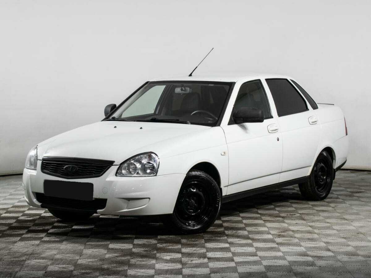 Lada (ВАЗ) Priora с пробегом — 2017 год. Посмотреть фото