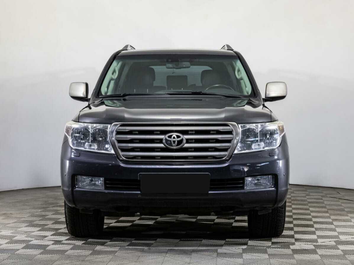 Toyota Land Cruiser с пробегом — 2011 год. Фото: #1