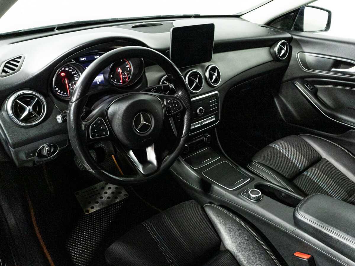 Mercedes-Benz CLA с пробегом — 2018 год. Фото: #10