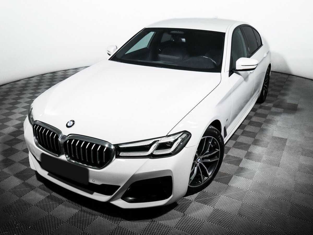 BMW 5 серии с пробегом — 2021 год. Фото: #16