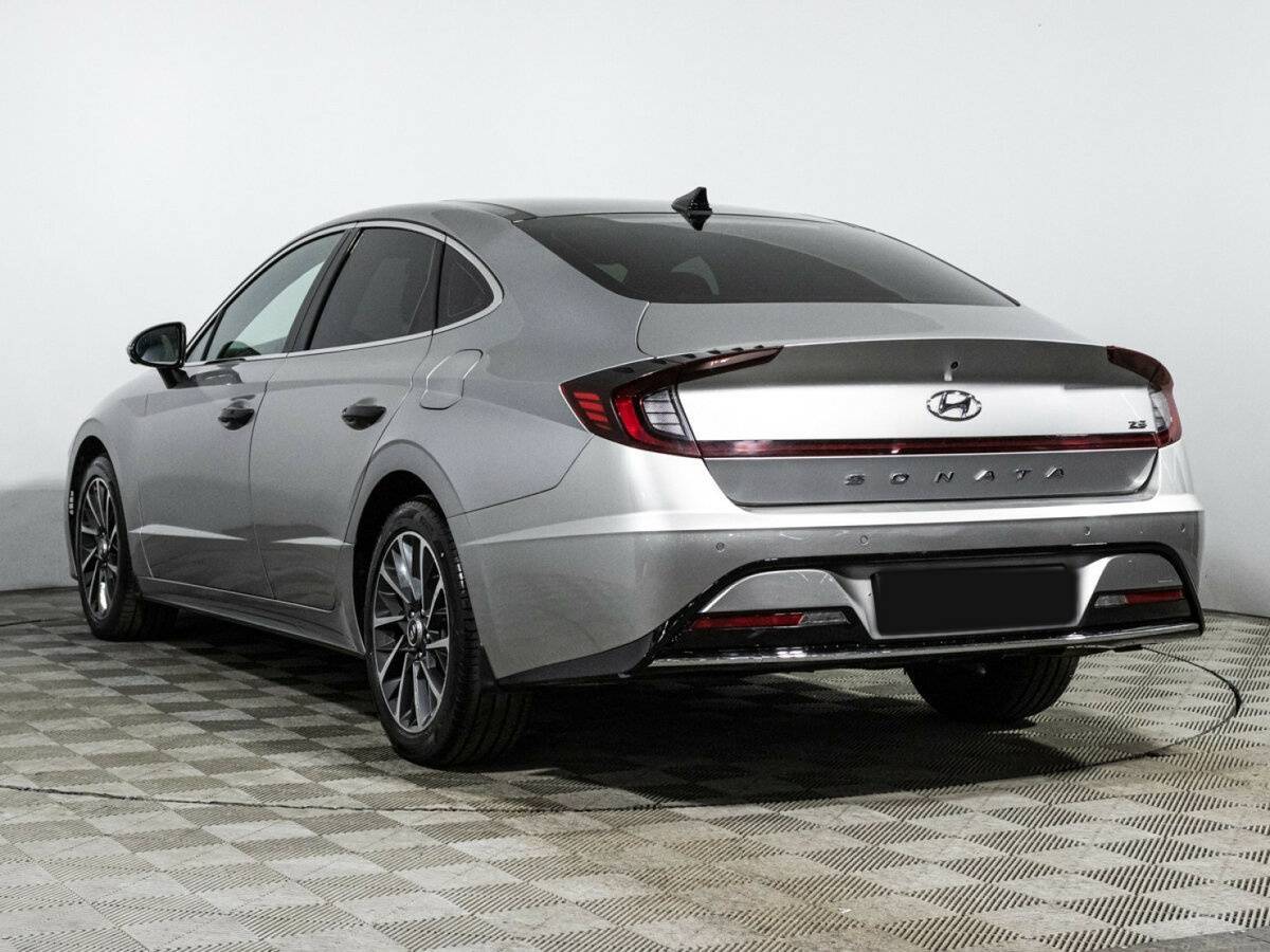Hyundai Sonata с пробегом — 2020 год. Фото: #6