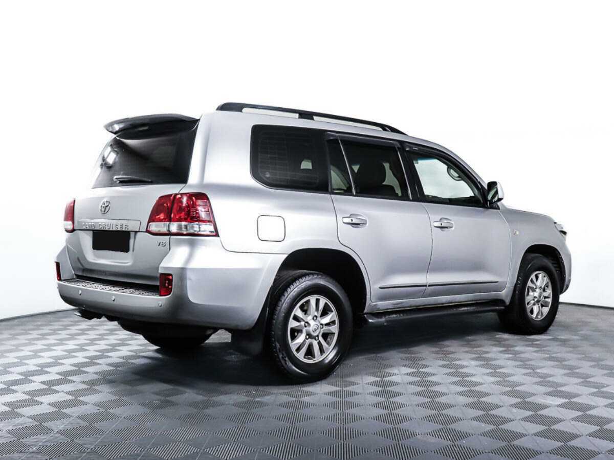 Toyota Land Cruiser с пробегом — 2009 год. Фото: #4