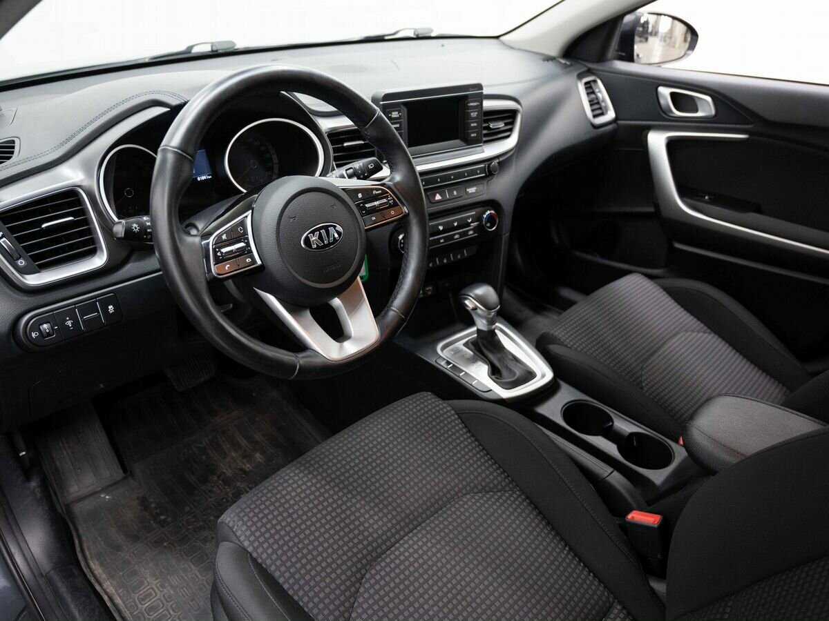 Kia Ceed с пробегом — 2018 год. Фото: #6