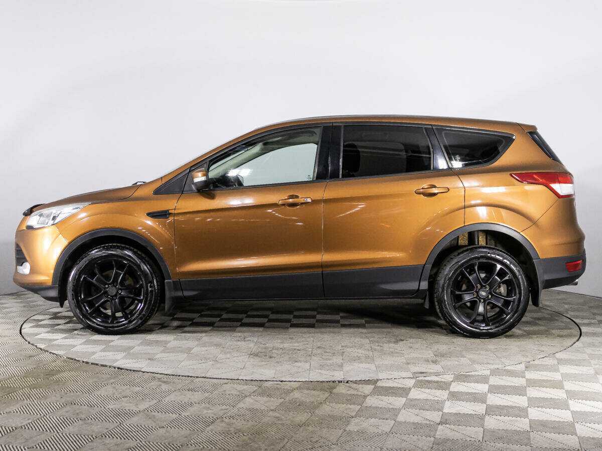 Ford Kuga с пробегом — 2013 год. Фото: #7