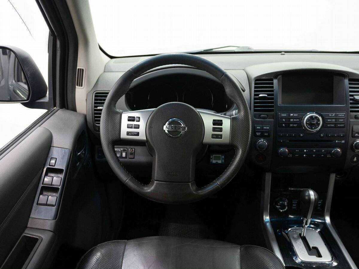 Nissan Pathfinder с пробегом — 2011 год. Фото: #17