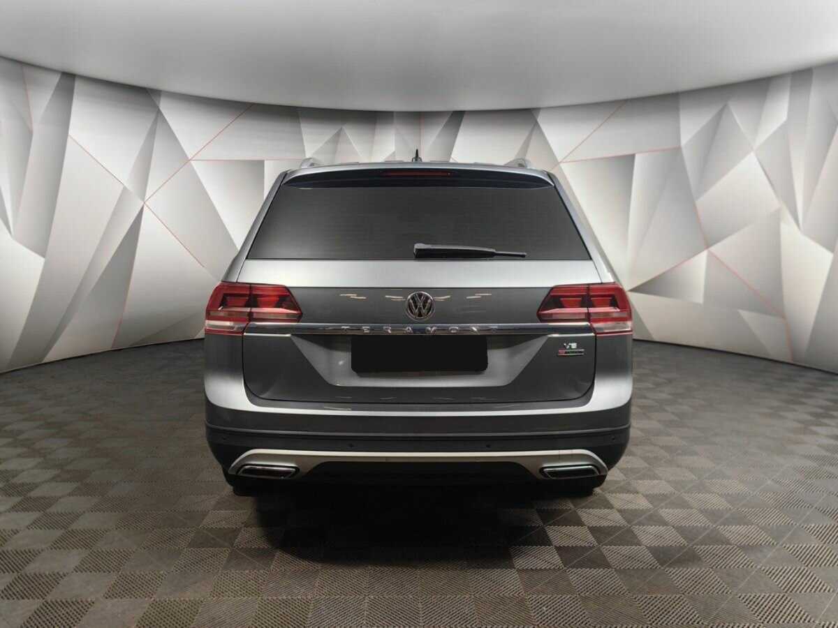 Volkswagen Teramont с пробегом — 2019 год. Фото: #7