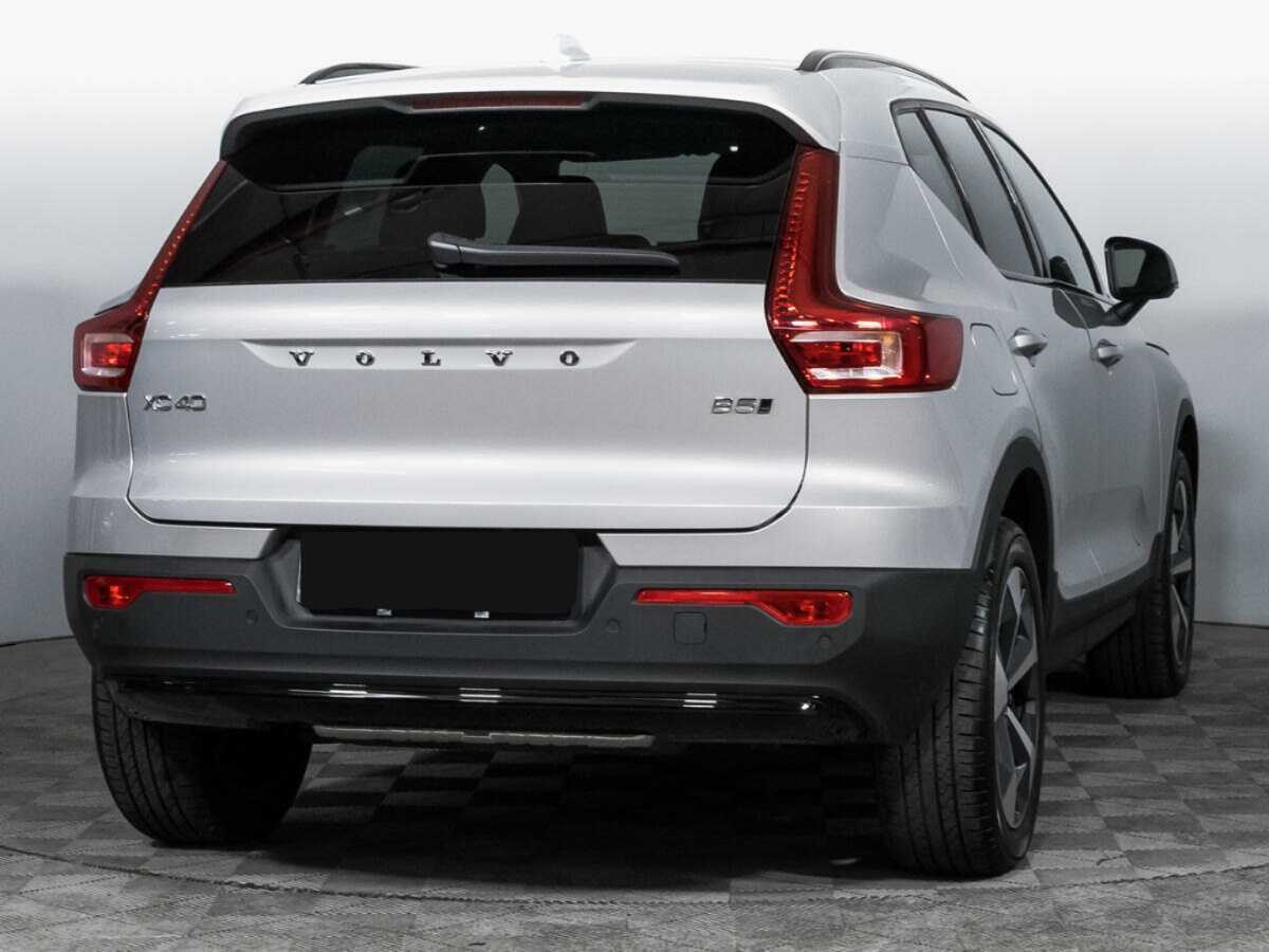 Volvo XC40 с пробегом — 2023 год. Фото: #3