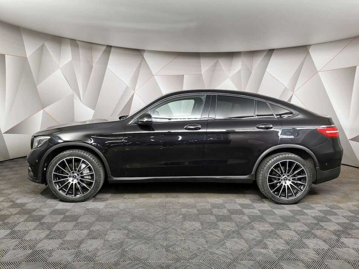 Mercedes-Benz GLC Coupe с пробегом — 2018 год. Фото: #4