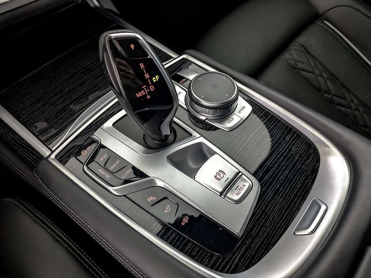 BMW 7 серии с пробегом — 2020 год. Фото: #21