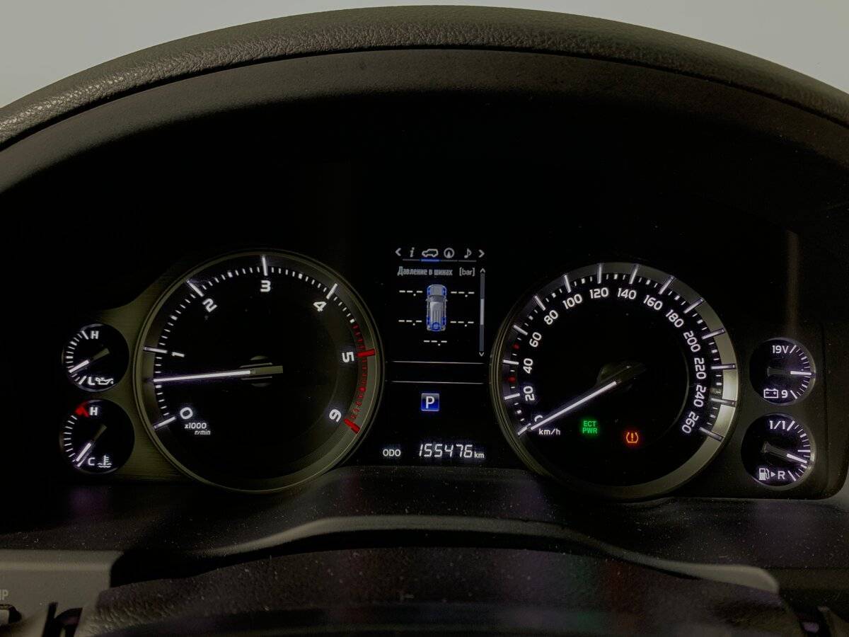Toyota Land Cruiser с пробегом — 2019 год. Фото: #13