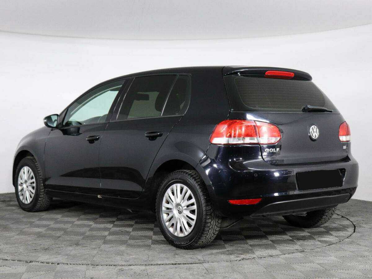 Volkswagen Golf с пробегом — 2009 год. Фото: #3