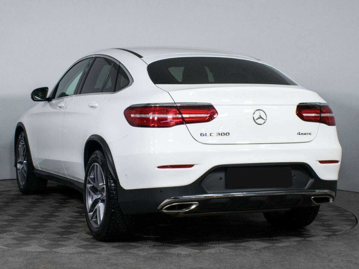 Mercedes-Benz GLC Coupe с пробегом — 2017 год. Фото: #5