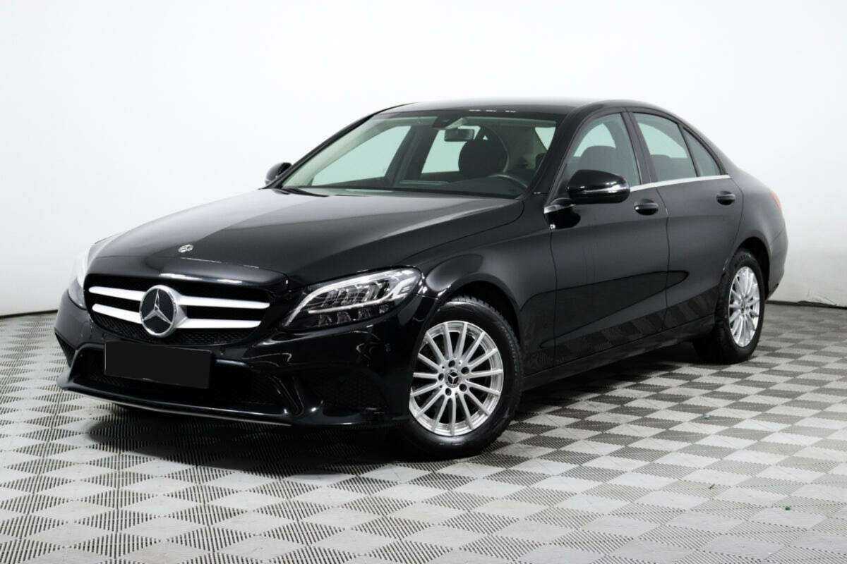 Mercedes-Benz C-Класс с пробегом — 2018 год. Посмотреть фото
