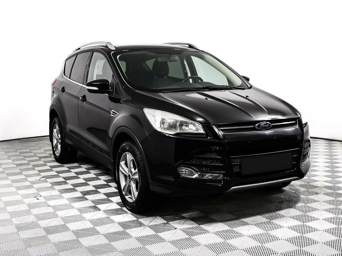 Ford Kuga с пробегом — 2013 год. Фото: #2
