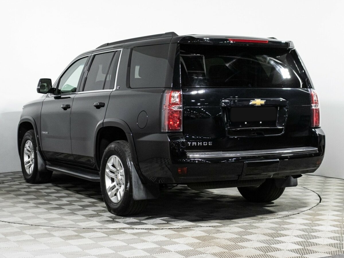 Chevrolet Tahoe с пробегом — 2016 год. Фото: #5