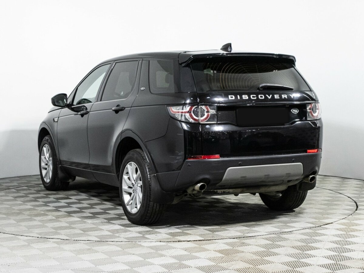 Land Rover Discovery Sport с пробегом — 2017 год. Фото: #6