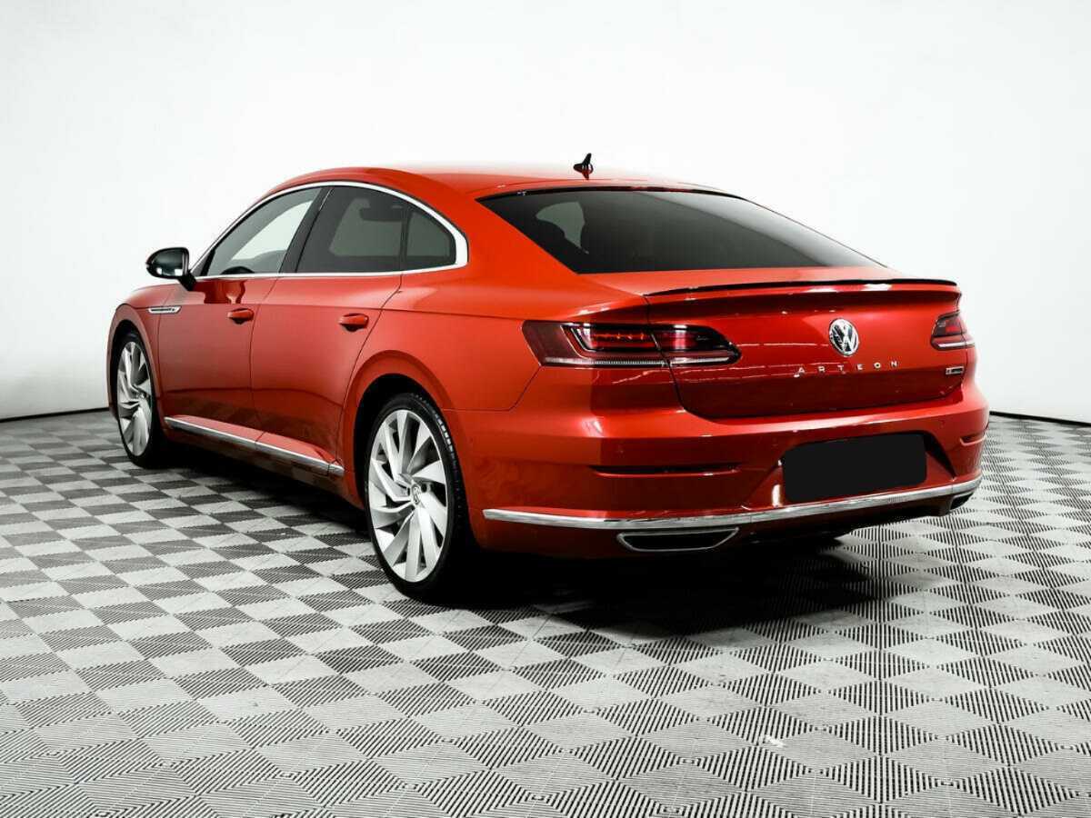 Volkswagen Arteon с пробегом — 2017 год. Фото: #6
