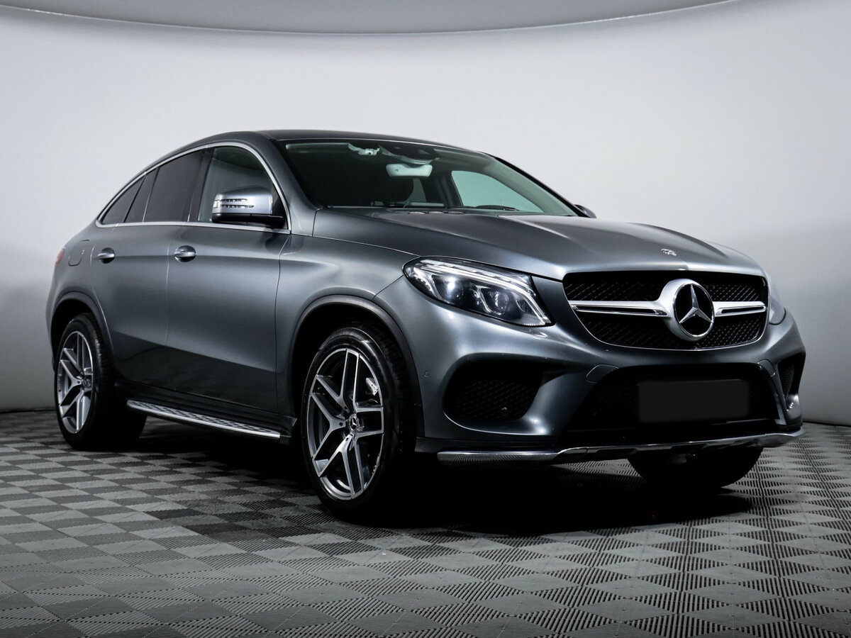 Mercedes-Benz GLE Coupe с пробегом — 2018 год. Фото: #2
