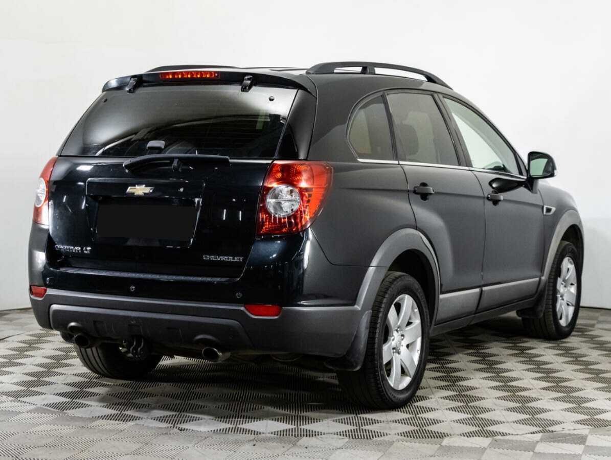 Chevrolet Captiva с пробегом — 2012 год. Фото: #4