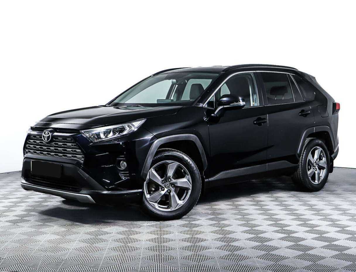 Toyota RAV4 с пробегом — 2021 год. Фото: #0