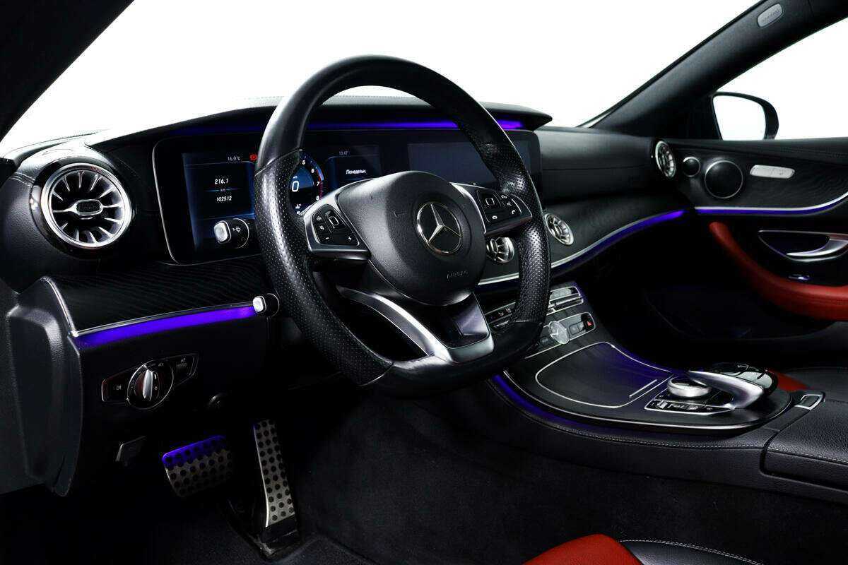 Mercedes-Benz E-Класс с пробегом — 2017 год. Фото: #11