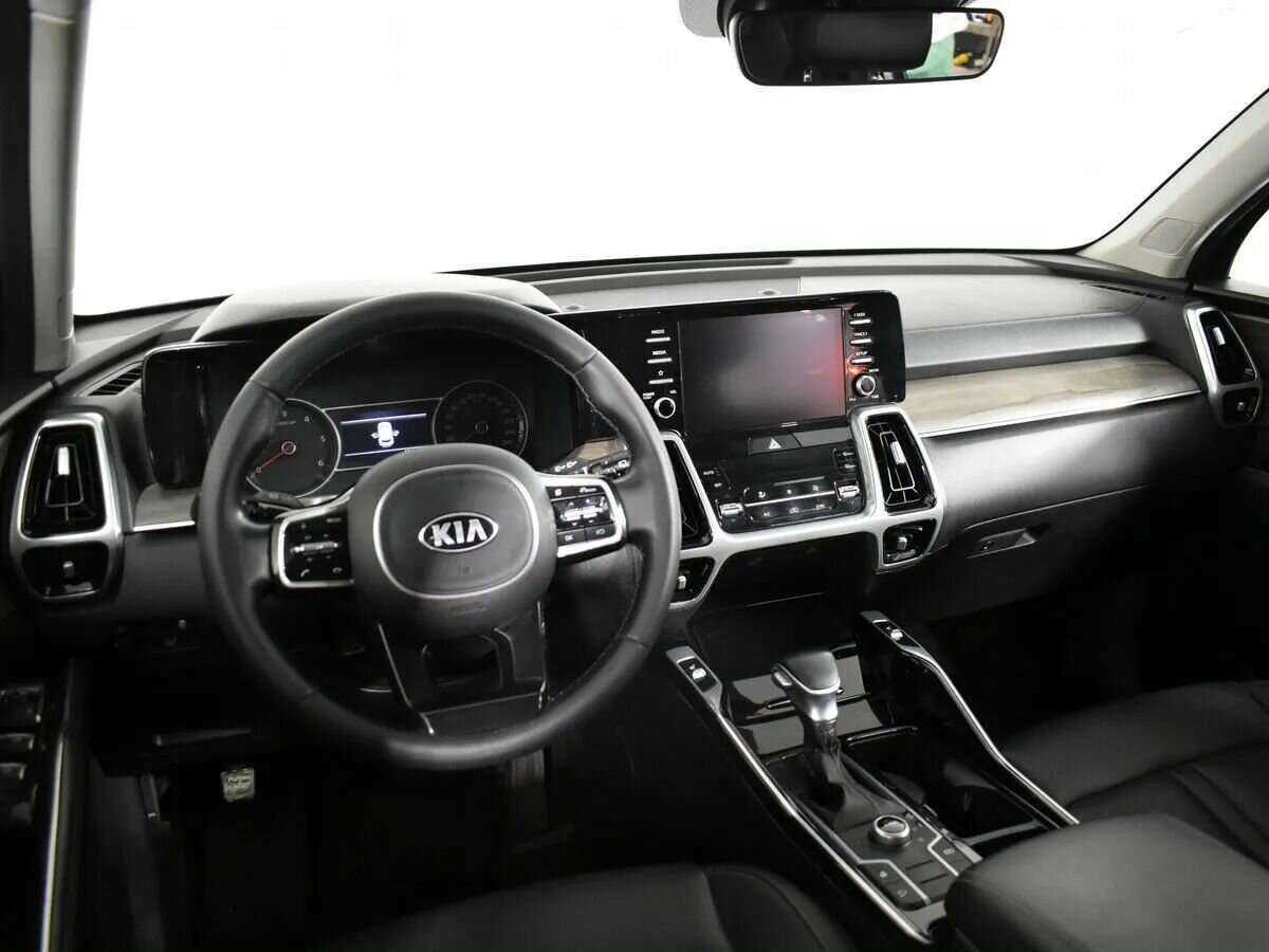 Kia Sorento с пробегом — 2020 год. Фото: #13