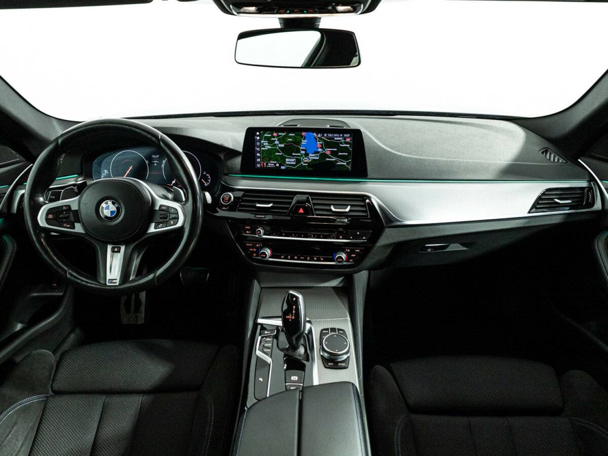 BMW 5 серии с пробегом — 2018 год. Фото: #10