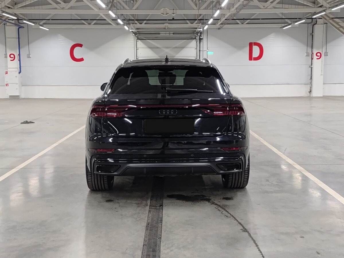 Audi Q8 с пробегом — 2019 год. Фото: #5
