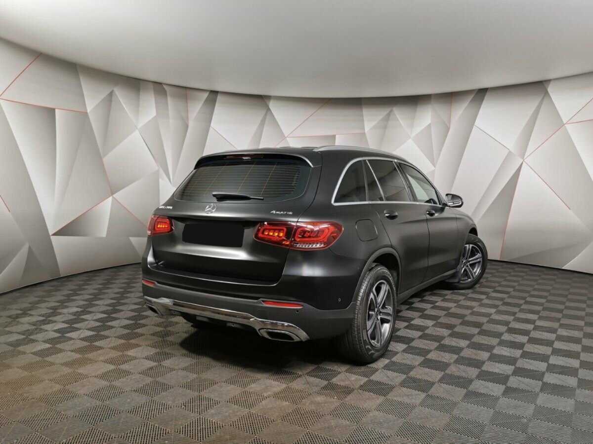 Mercedes-Benz GLC с пробегом — 2020 год. Фото: #1