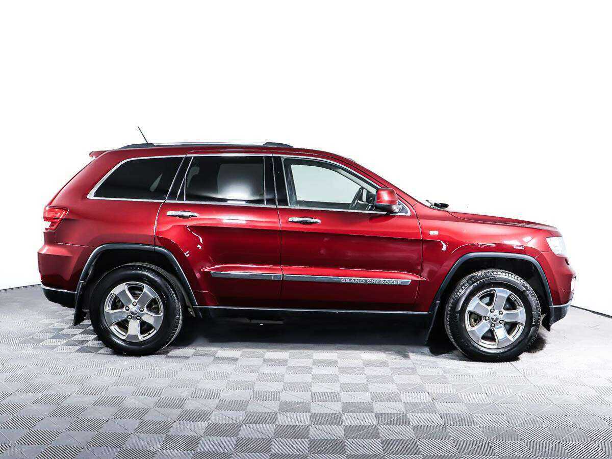 Jeep Grand Cherokee с пробегом — 2012 год. Фото: #3