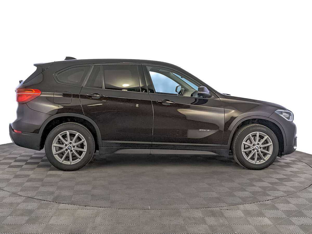BMW X1 с пробегом — 2017 год. Фото: #3