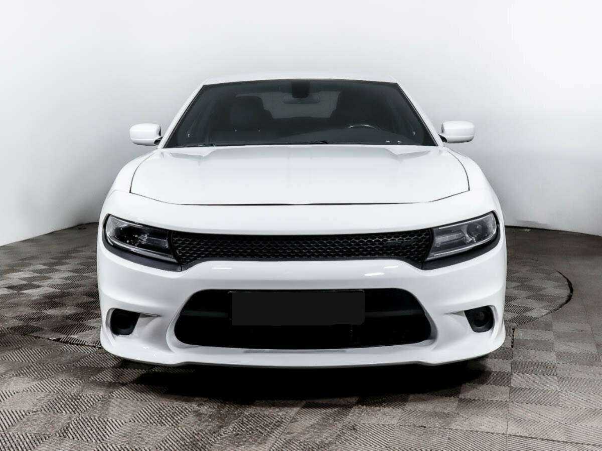 Dodge Charger с пробегом — 2020 год. Фото: #1