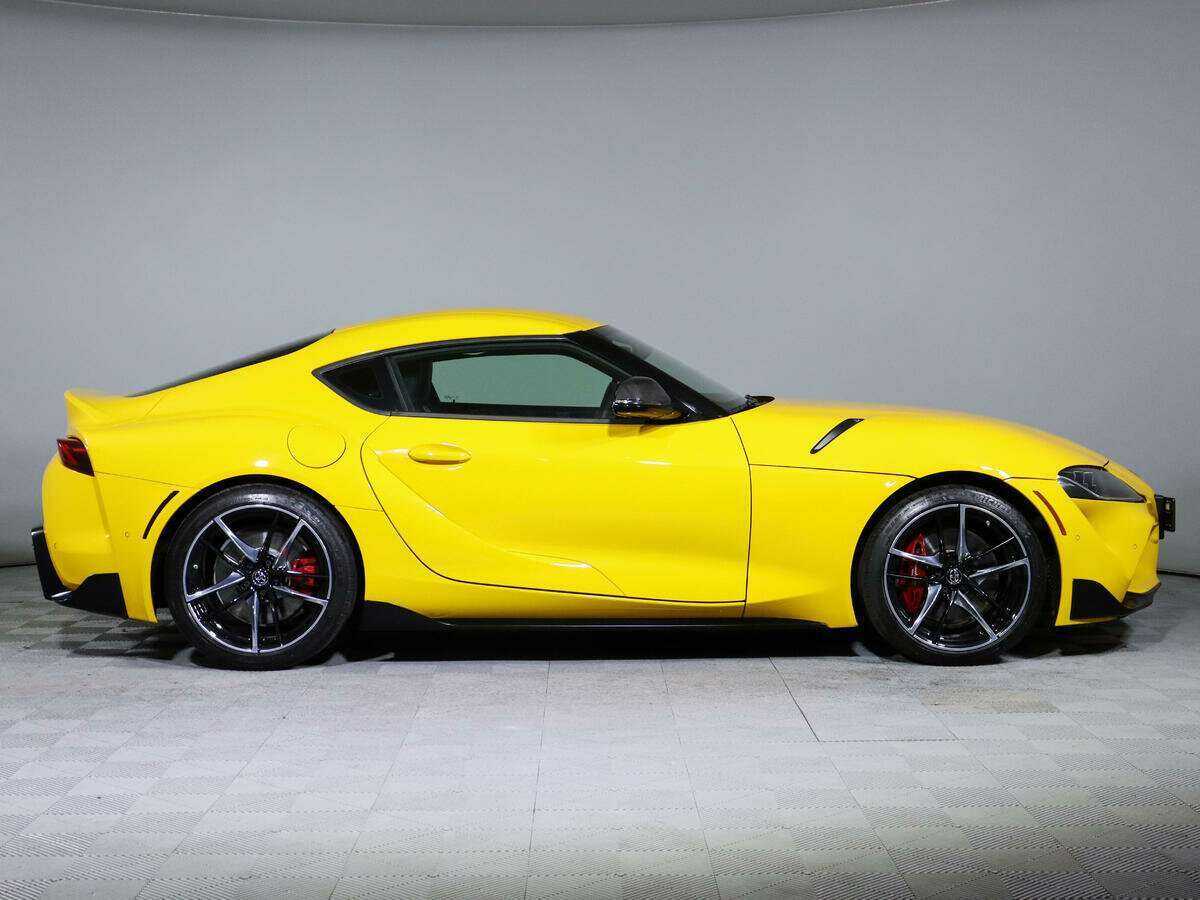 Toyota Supra с пробегом — 2021 год. Фото: #3