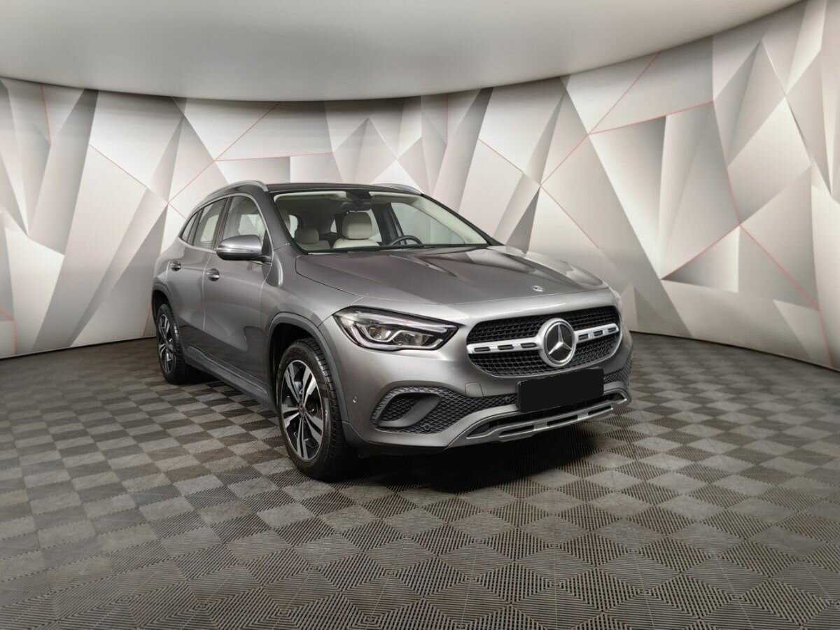 Mercedes-Benz GLA с пробегом — 2020 год. Фото: #2