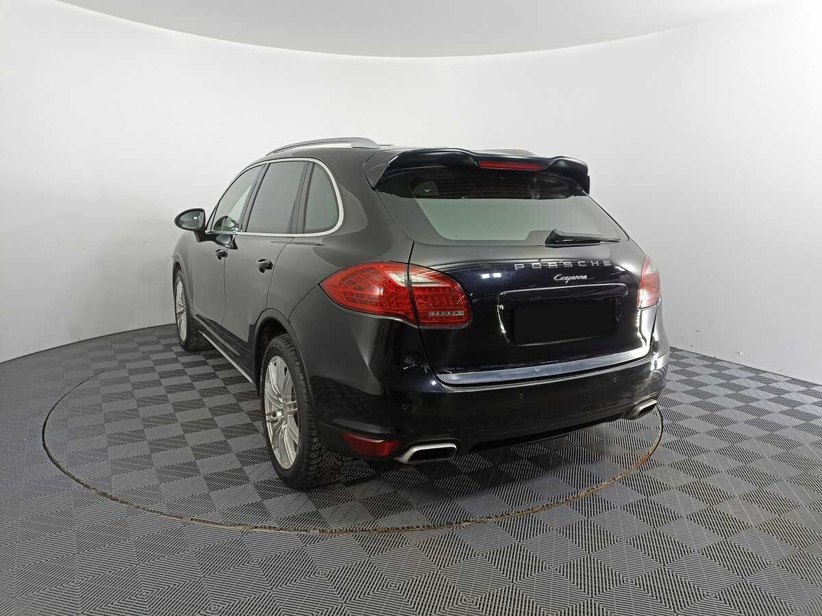 Porsche Cayenne с пробегом — 2012 год. Фото: #6