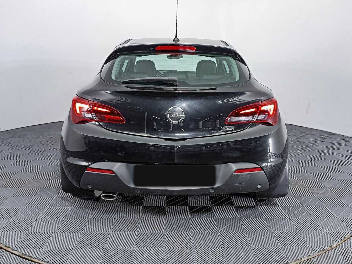Opel Astra с пробегом — 2014 год. Фото: #5