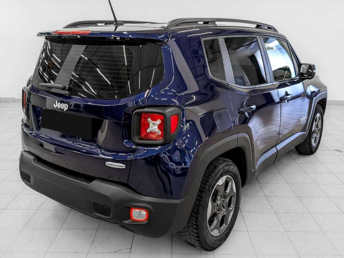 Jeep Renegade с пробегом — 2017 год. Фото: #4