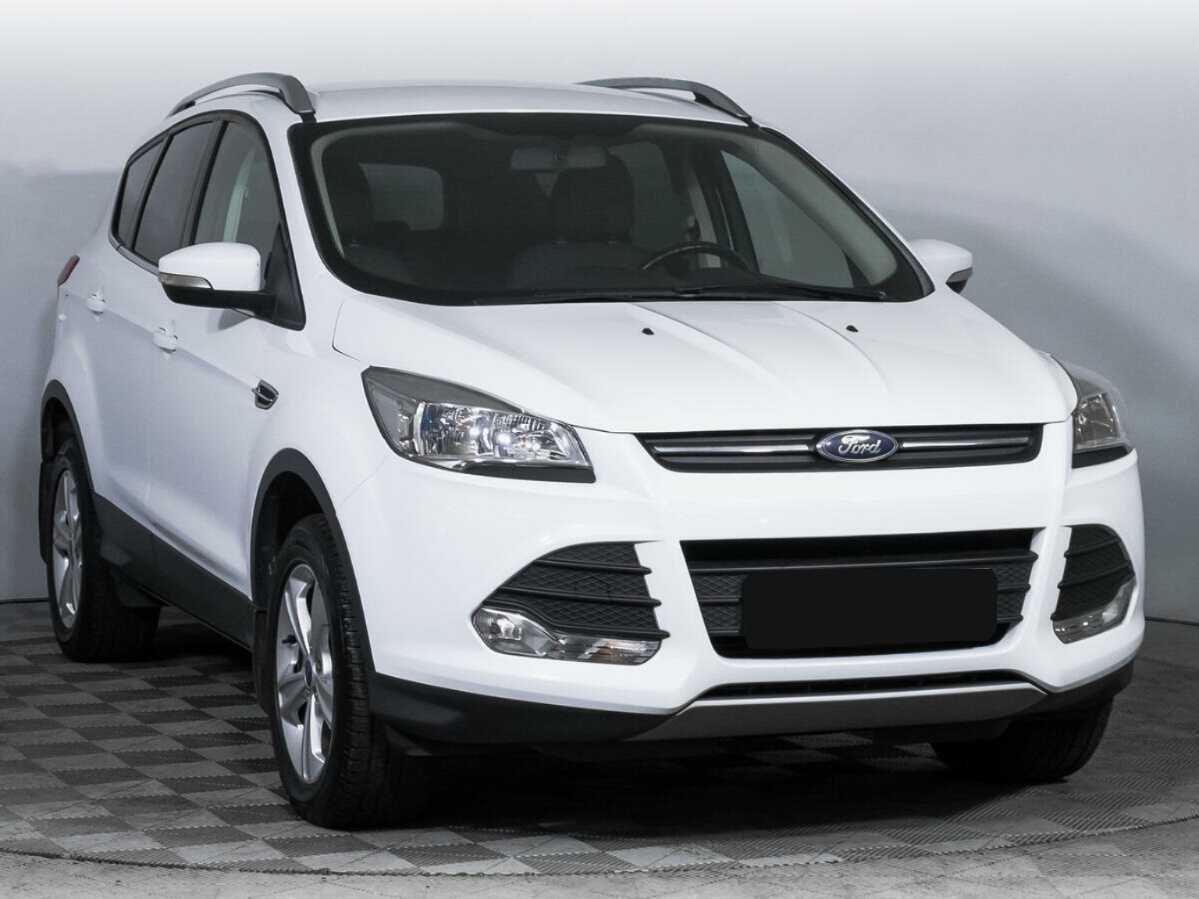 Ford Kuga с пробегом — 2016 год. Фото: #2