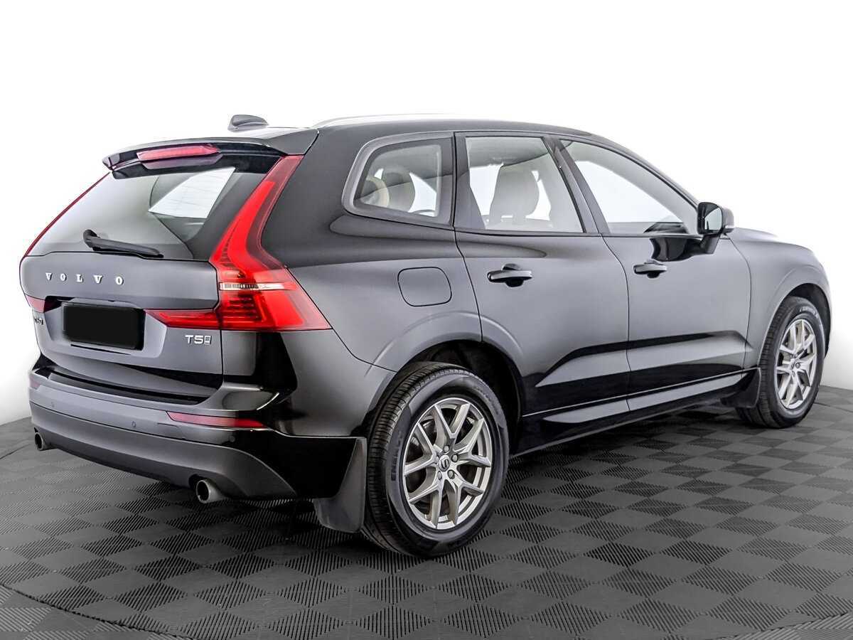 Volvo XC60 с пробегом — 2018 год. Фото: #4