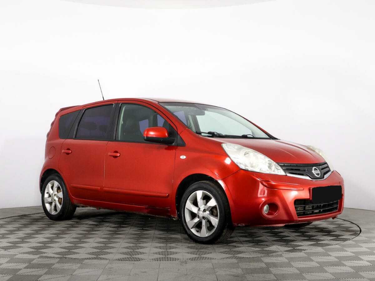 Nissan Note с пробегом — 2010 год. Фото: #2