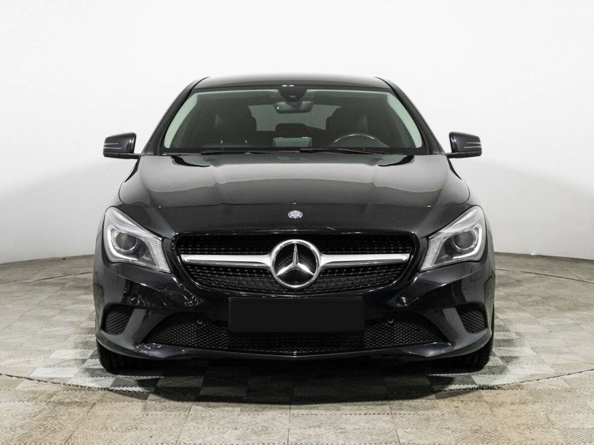 Mercedes-Benz CLA с пробегом — 2015 год. Фото: #1