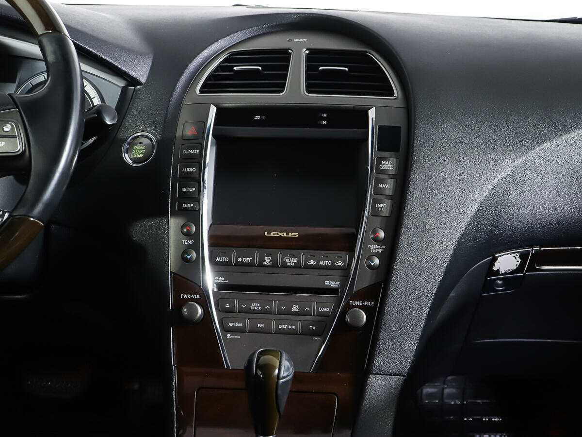 Lexus ES с пробегом — 2012 год. Фото: #11