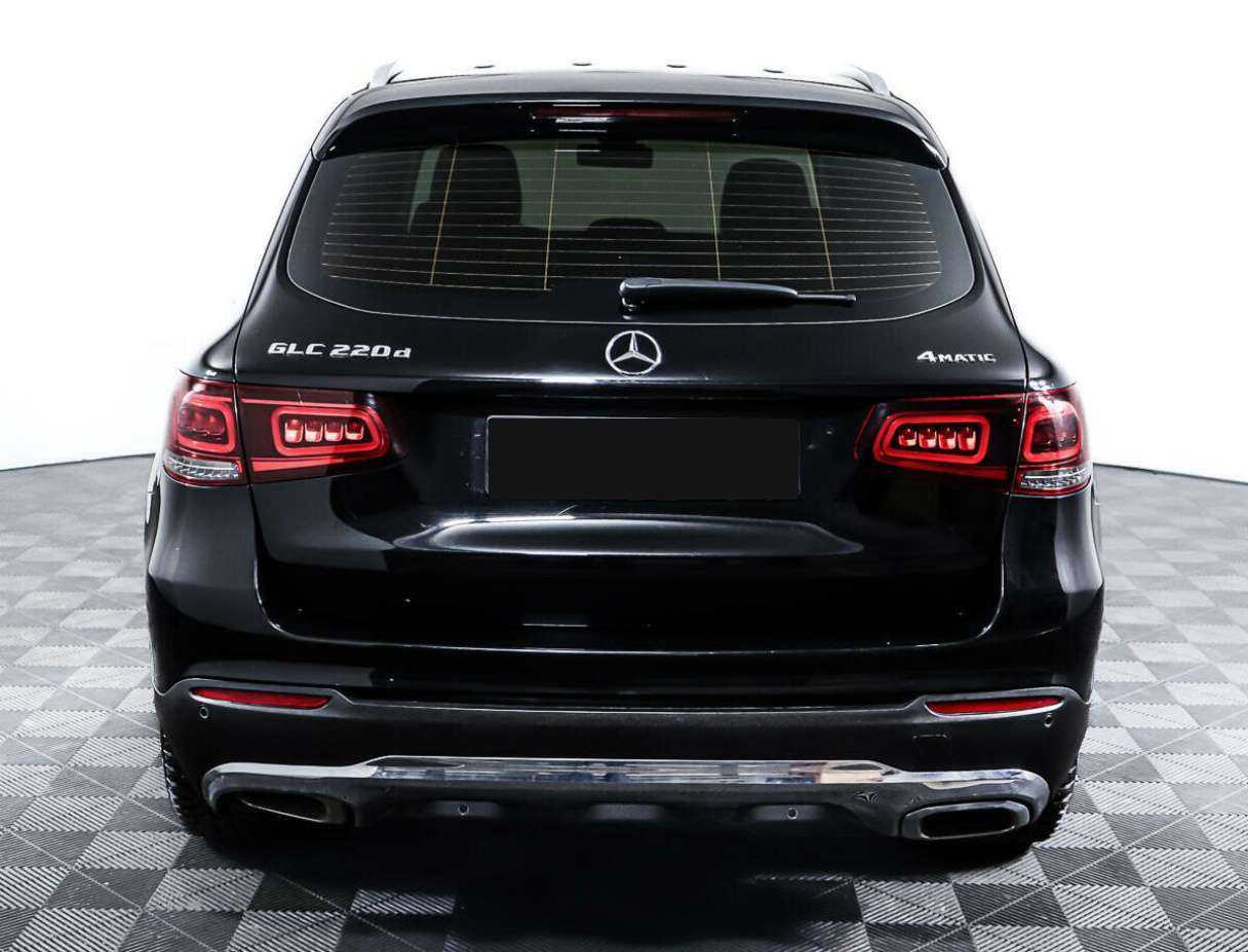 Mercedes-Benz GLC с пробегом — 2021 год. Фото: #5