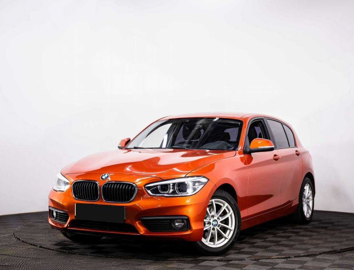 BMW 1 серии с пробегом — 2017 год. Фото: #0