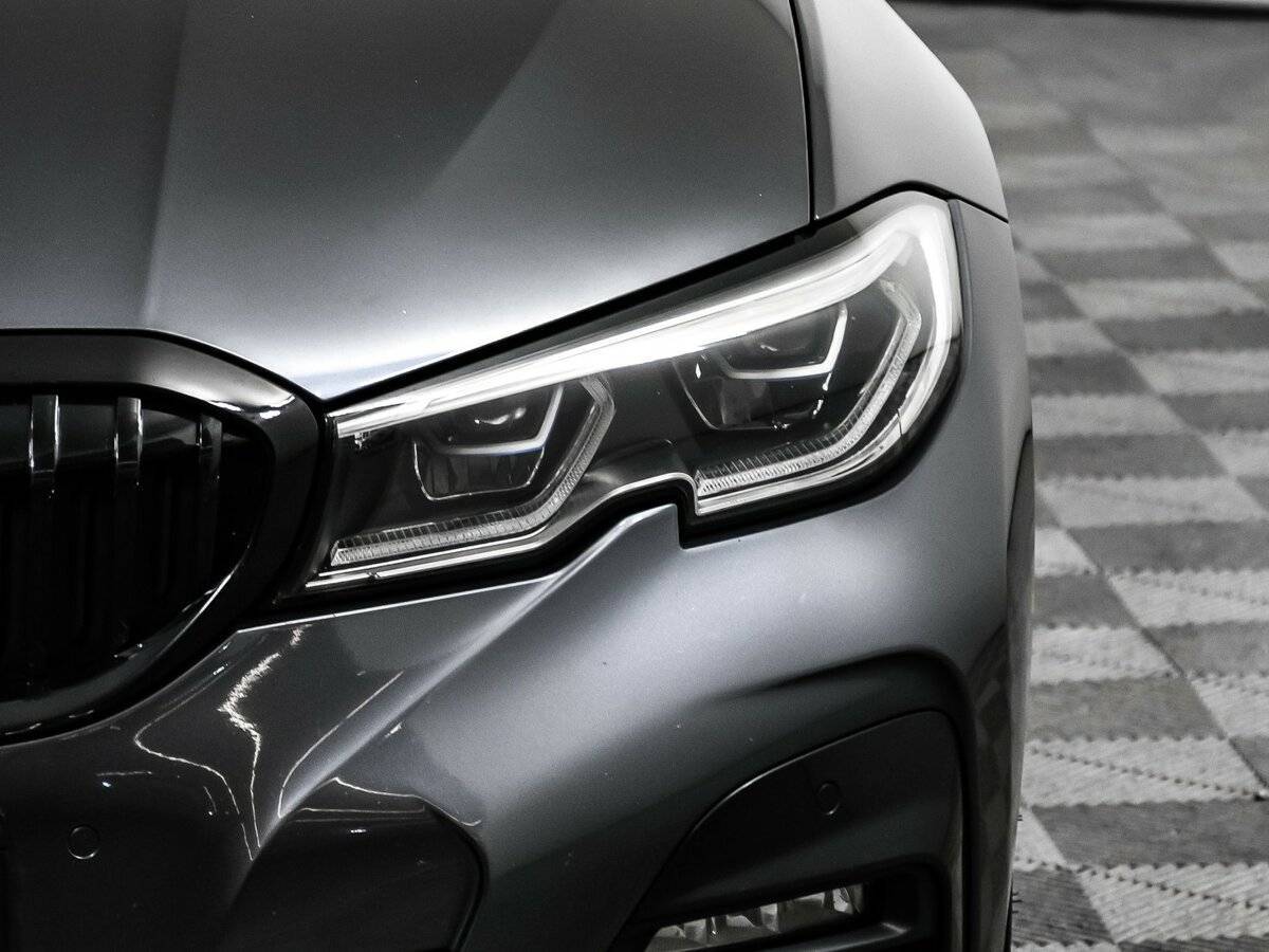 BMW 3 серии с пробегом — 2019 год. Фото: #14
