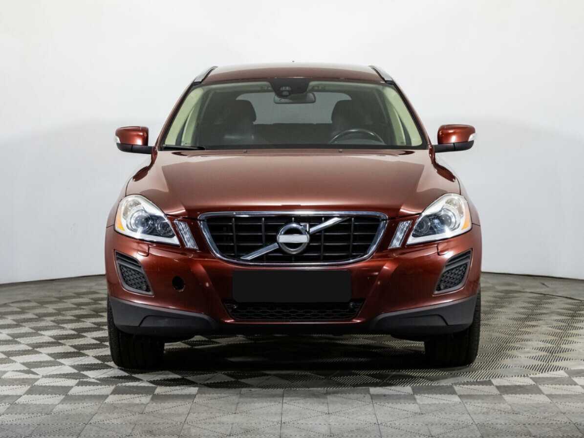 Volvo XC60 с пробегом — 2013 год. Фото: #1