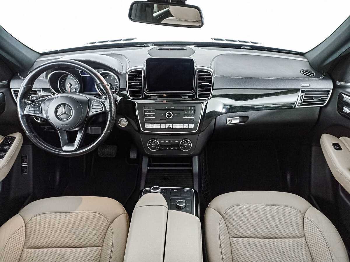 Mercedes-Benz GLS с пробегом — 2017 год. Фото: #11