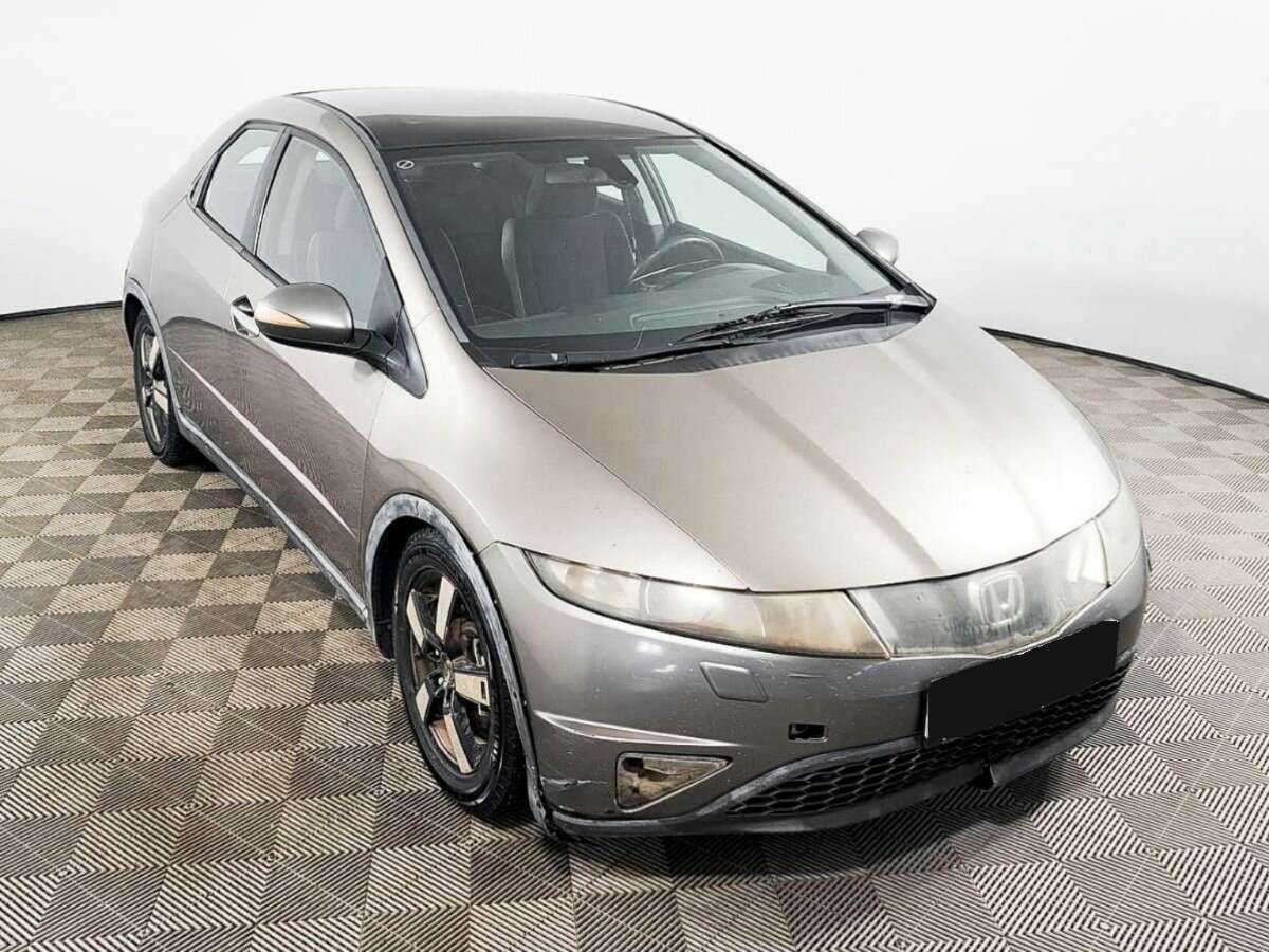 Honda Civic с пробегом — 2007 год. Фото: #2