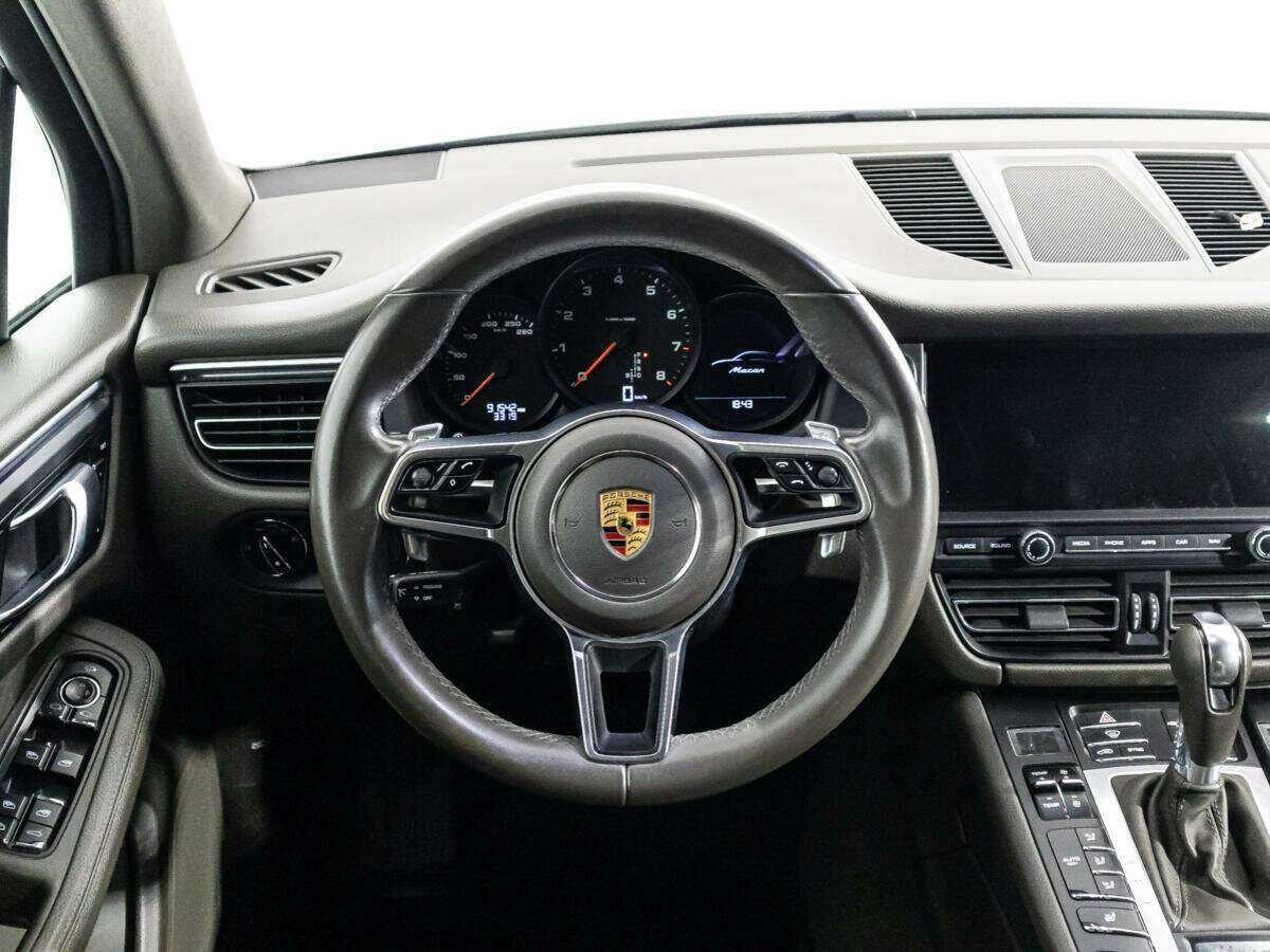 Porsche Macan с пробегом — 2019 год. Фото: #16