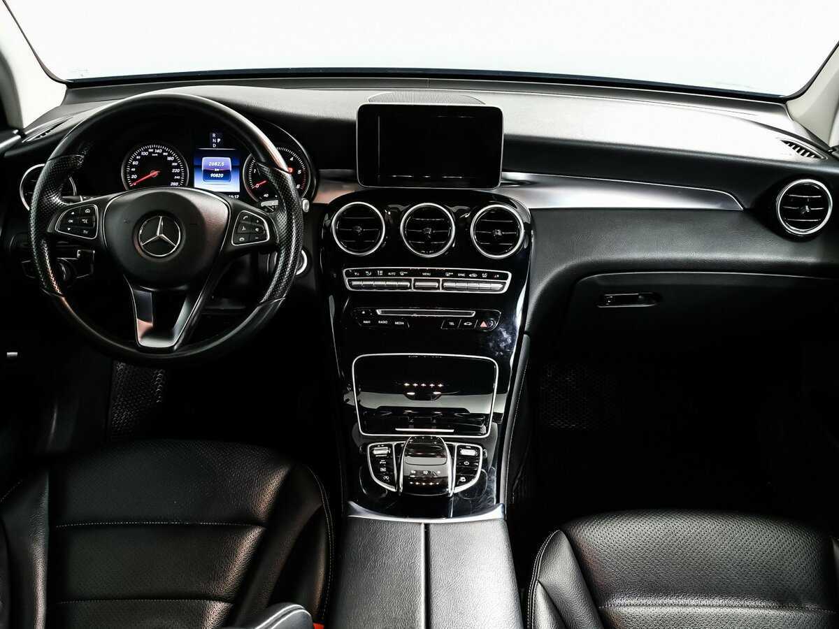 Mercedes-Benz GLC с пробегом — 2016 год. Фото: #11